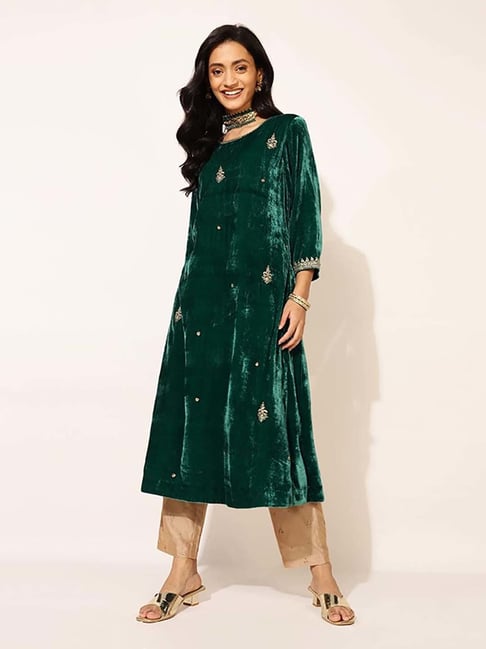 Fabindia Green Embroidered Straight Kurta