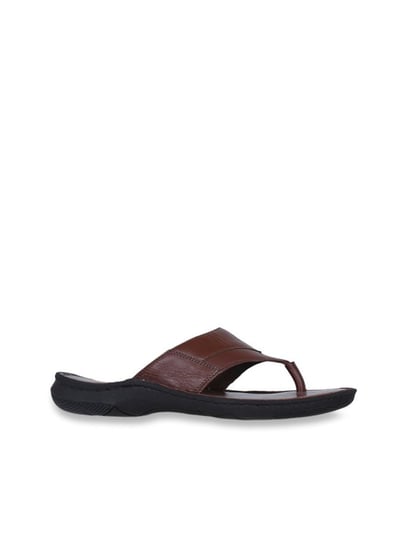 17 Best Slippers For Men in 2023 | Men's Journal - Men's Journal