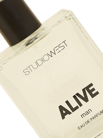 Alive perfum hot sale