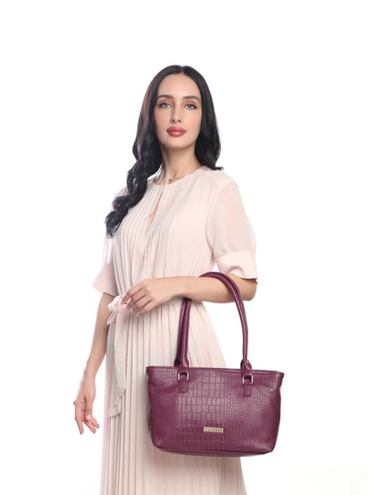 Caprese on sale maroon handbag