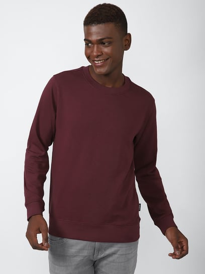 Maroon pullover clearance