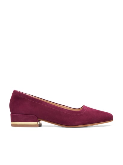 Clarks velvet deals shoes