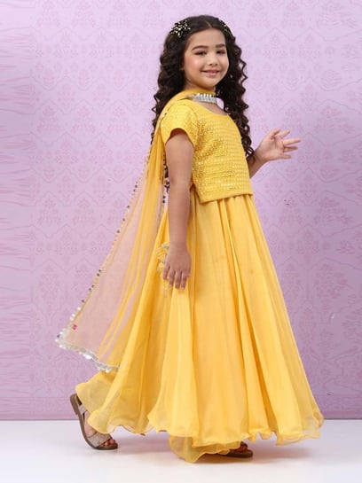 Yellow Lehenga - Buy Latest Yellow Color Lehenga Choli Online