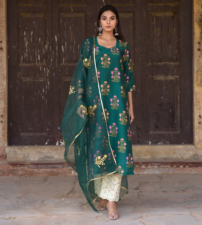 Buy Gulabo Jaipur Green Suit set for Women Online @ Tata CLiQ Luxury