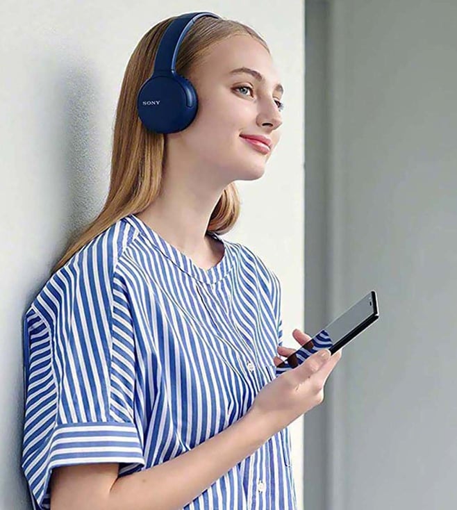 Buy Sony WHCH510 On The Ear Bluetooth Headphone with Mic Online At