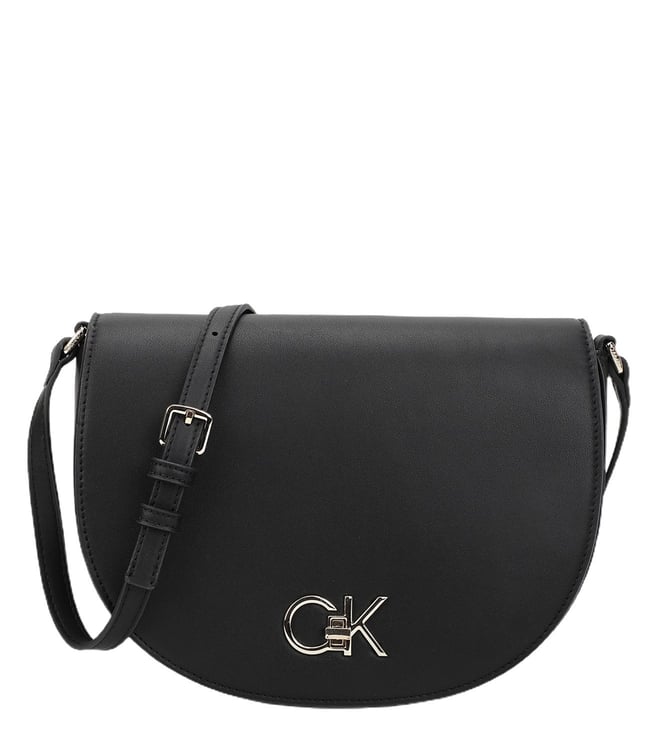 Calvin klein clearance saddle bag black