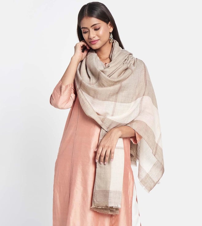 Fabindia hot sale shawls online