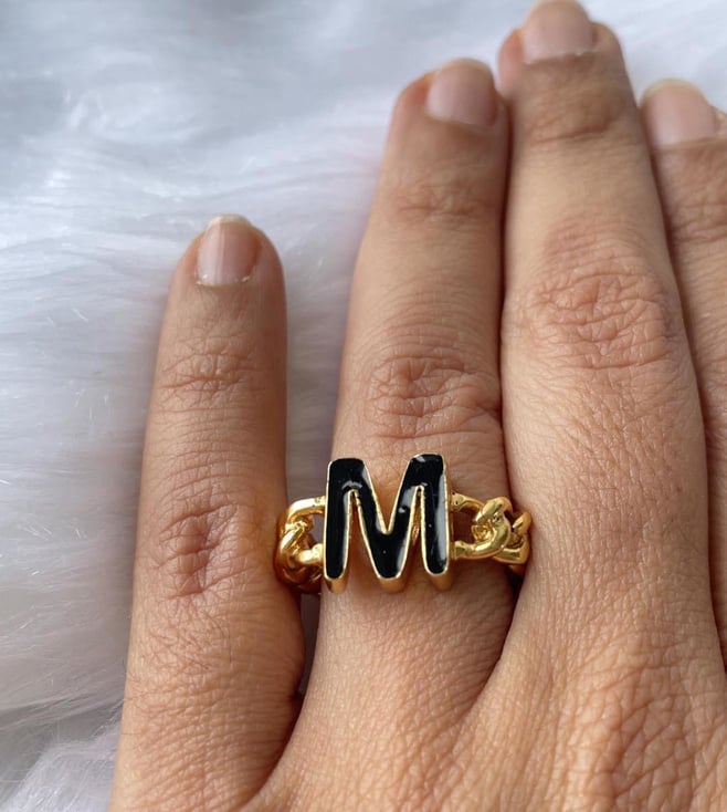 Triangular Name Engraved Signet Gold Couple Rings