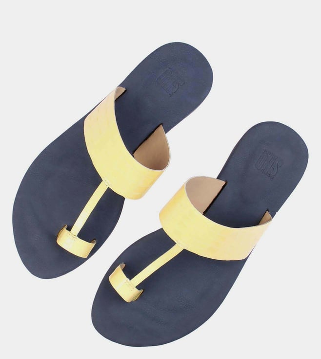 Buy Spinn Men Navy & Yellow Radiate Sports Sandals - Sports Sandals for Men  1454795 | Myntra