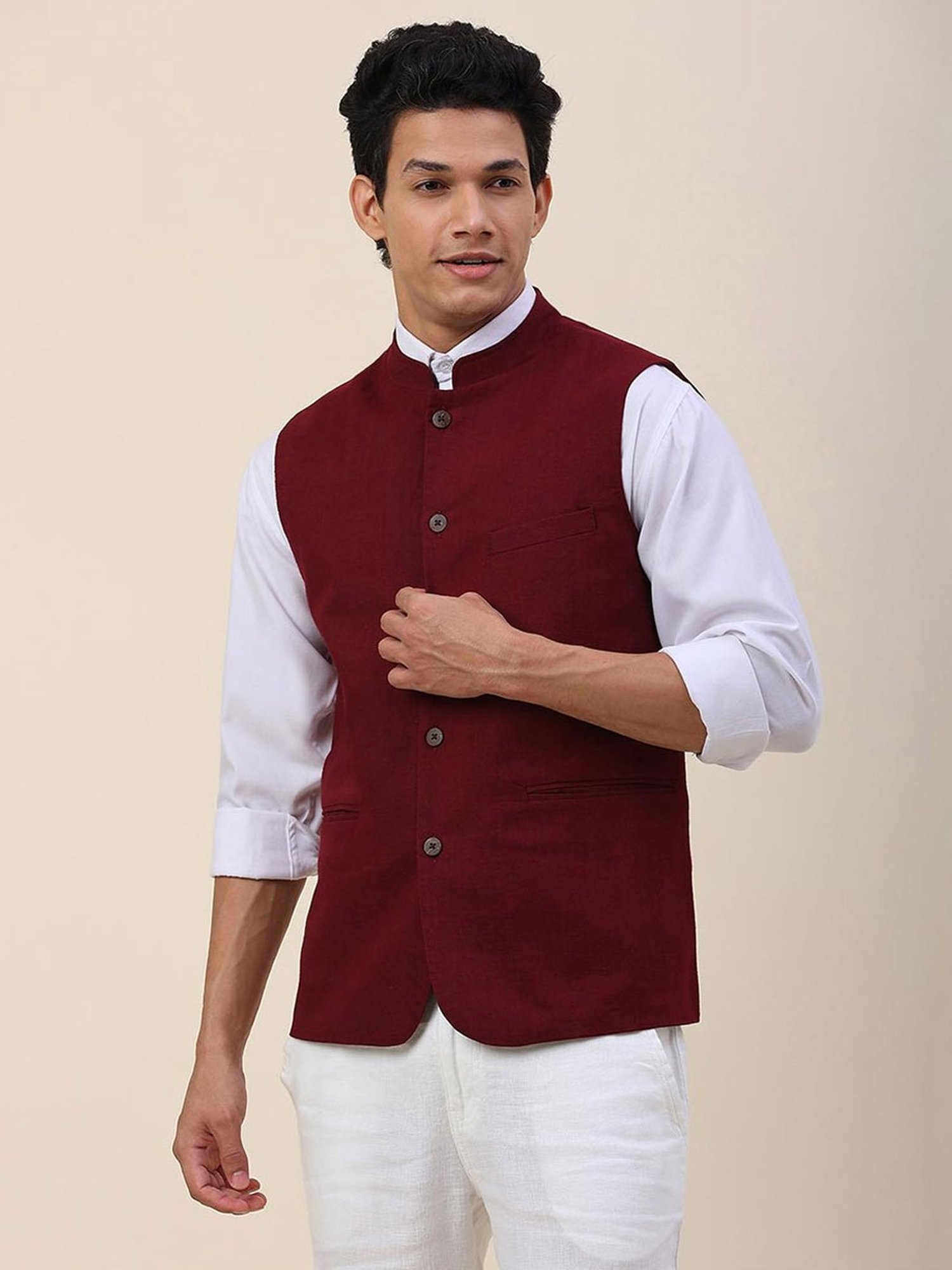 Buy Men Maroon Textured Nehru Jacket Online - 398388 | Peter England