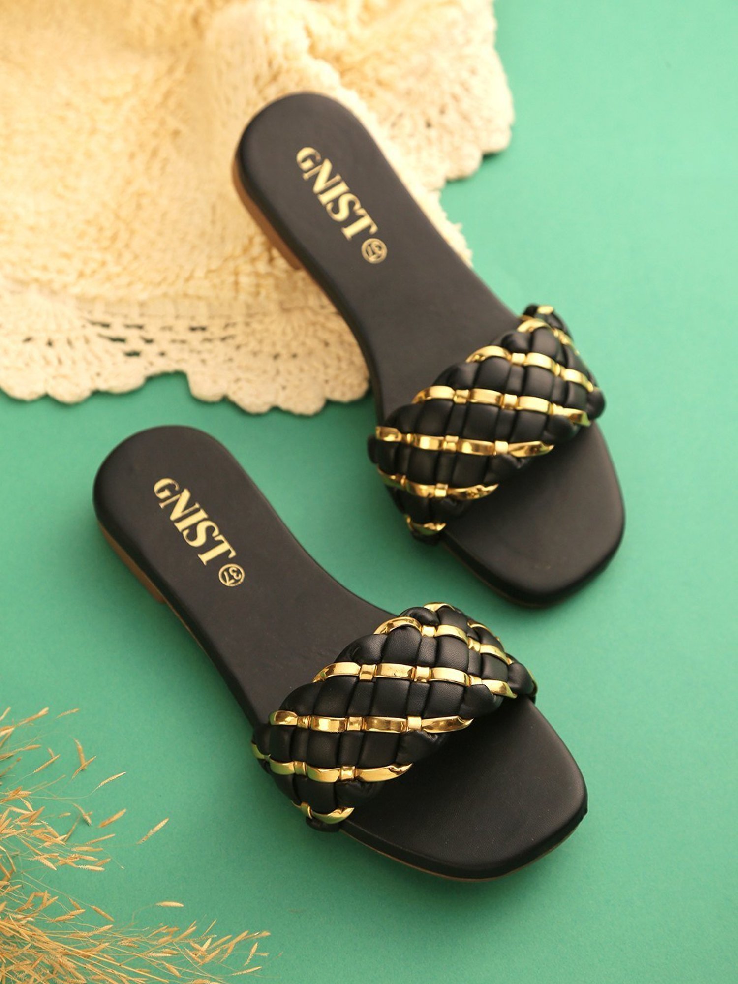 Ladies pam online slippers