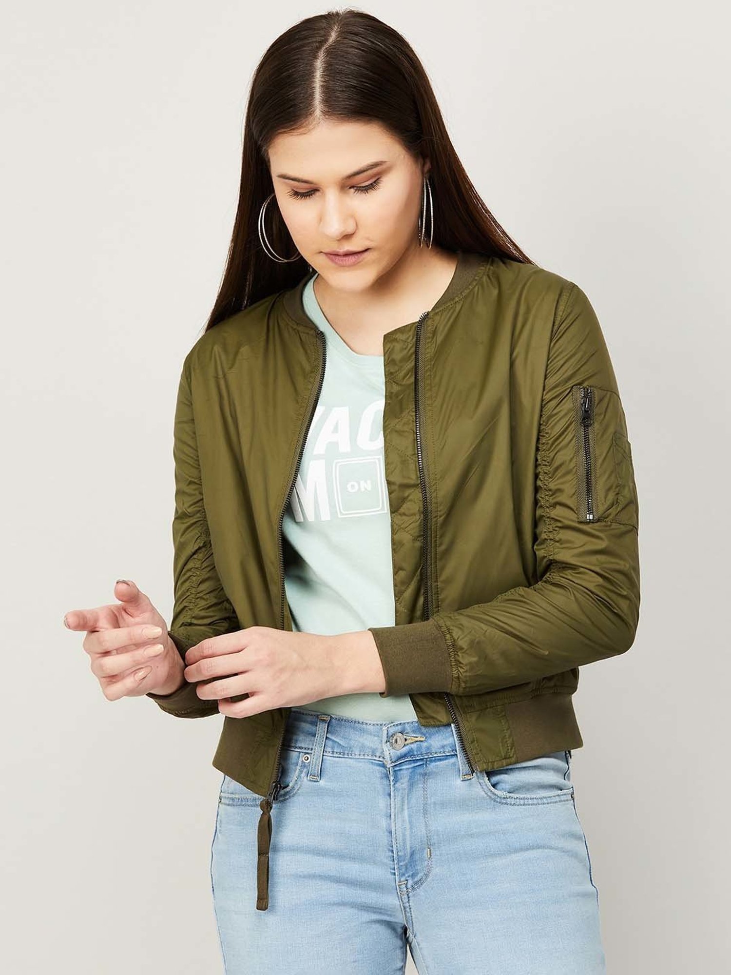 Roadster Women Olive Green Solid Bomber Jacket Price in India, Full  Specifications & Offers | DTashion.com