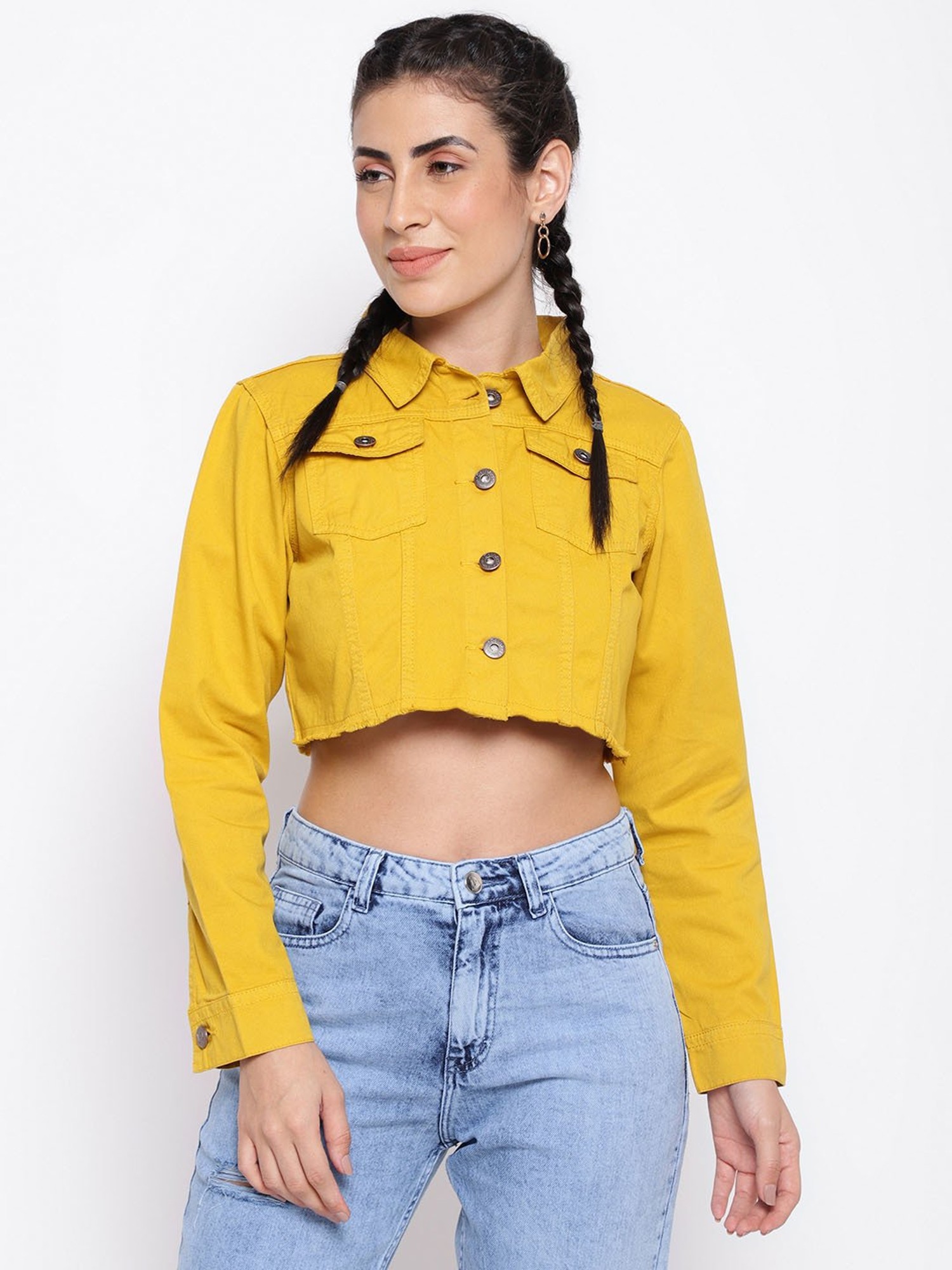 A yellow denim jacket is definitely one way to brighten up a dull Sunday | Yellow  jacket outfit, Jacket outfit women, Yellow denim