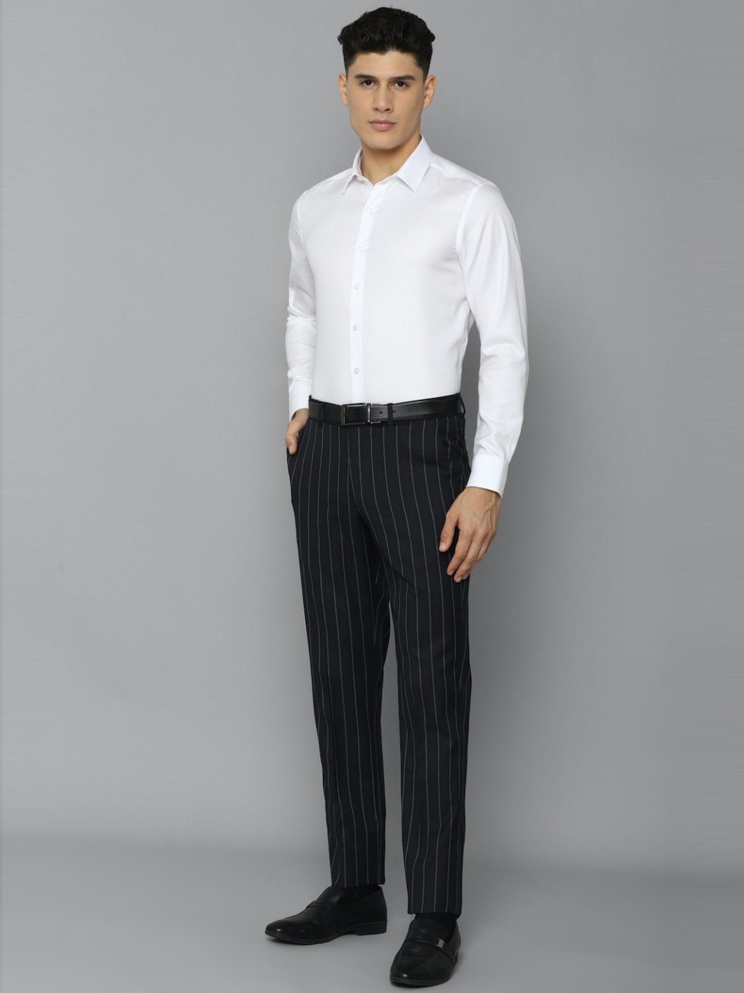 Buy LOUIS PHILIPPE Solid Polyester Super Slim Fit Men's Formal Trousers |  Shoppers Stop