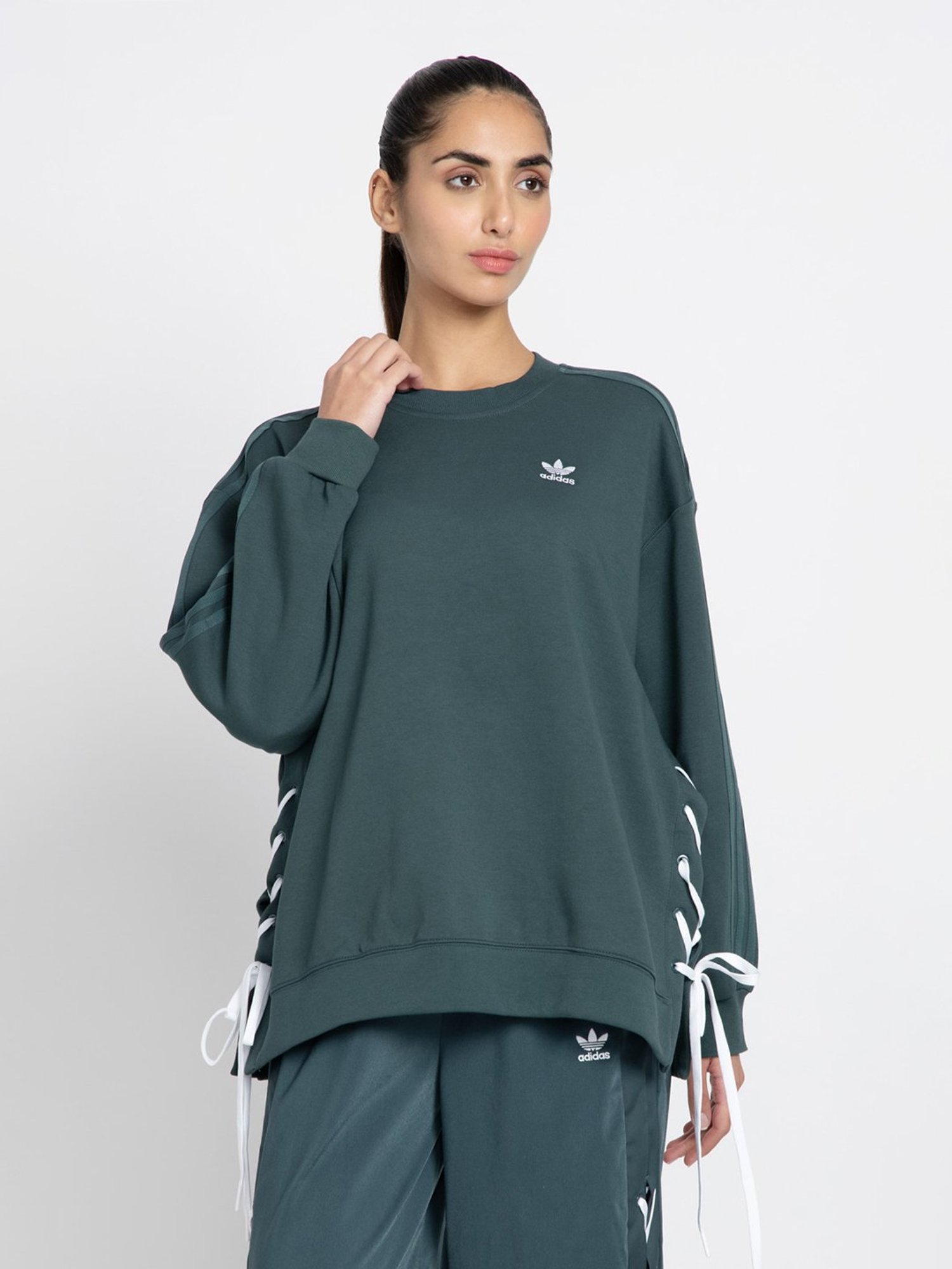 Adidas sweatpants and outlet sweatshirt