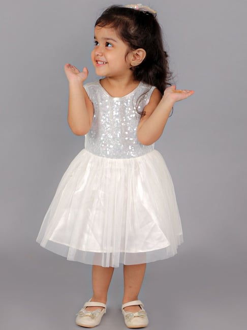 Kids Wear | Faye Spotted in White Dress - faye