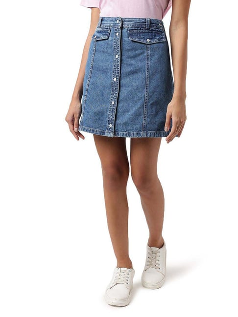Tommy Jeans Denim Medium Slim Fit Skirts Price in India