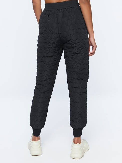 Black quilted 2024 joggers