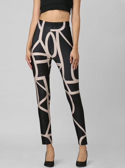 Stylish leggings showcasing intricate patterns on straight legs on Craiyon
