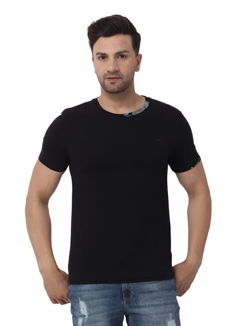 Blackberrys Black Cotton Slim Fit T-Shirts