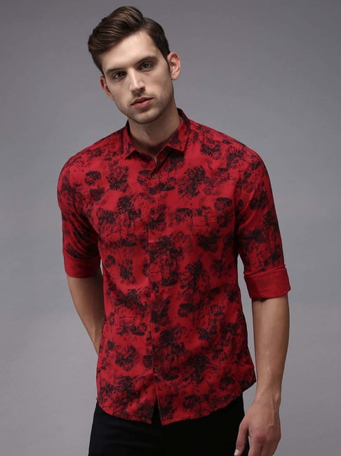 Buy Showoff Red Cotton Regular Fit Printed Shirt for Mens Online