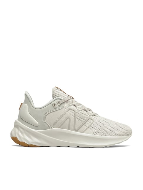 New Balance Women's ROAV White Running Shoes