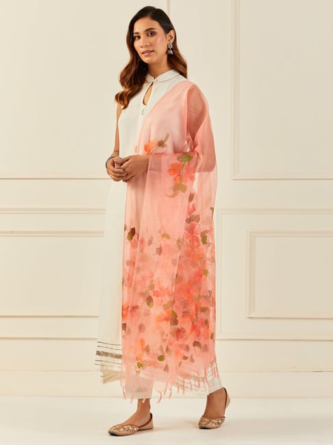 Geroo Jaipur Peach Hand-Painted Organza Dupatta With Tassels