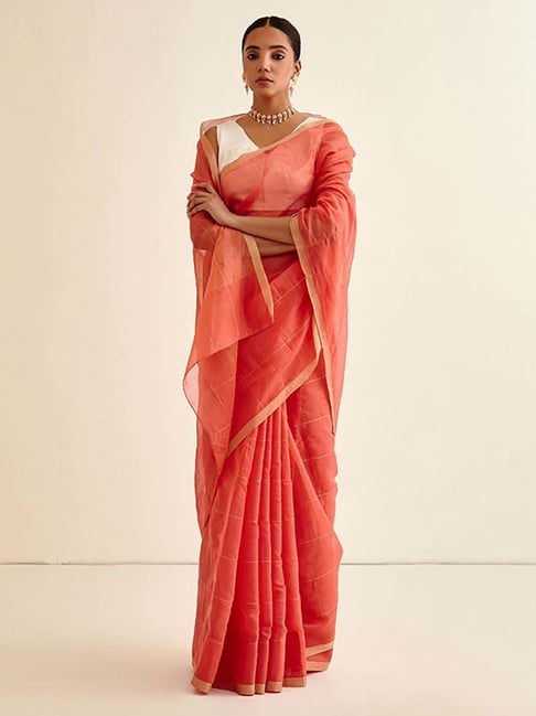 Abhishti Peach Woven Saree With Unstiched Blouse Price in India