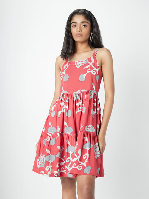 Bombay Paisley by Westside Red Floral Printed Tiered Dress Price in India