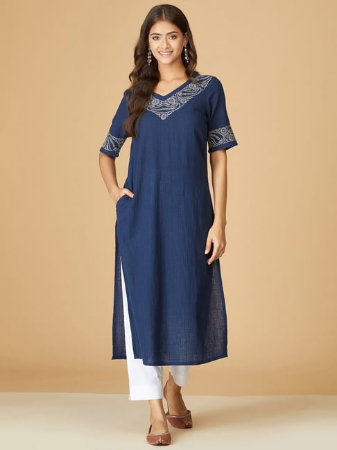 Fabindia Blue Cotton Embroidered Straight Kurta