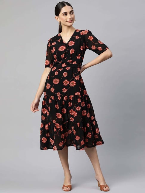 Melon by PlusS Black Floral Printed A-Line Dress Price in India
