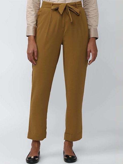 Fashion Forward Tip: Loose Pants for Women at Work | INNERMOD