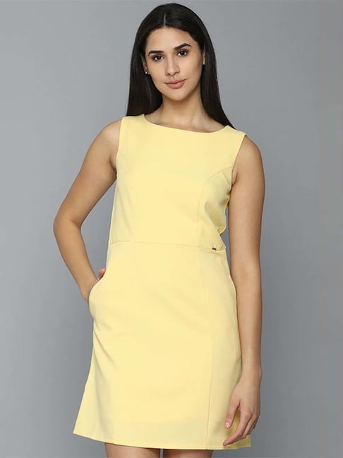 Van Heusen Mini Dresses : Buy Van Heusen Multicoloured Dress With Belt  Checks Online | Nykaa Fashion