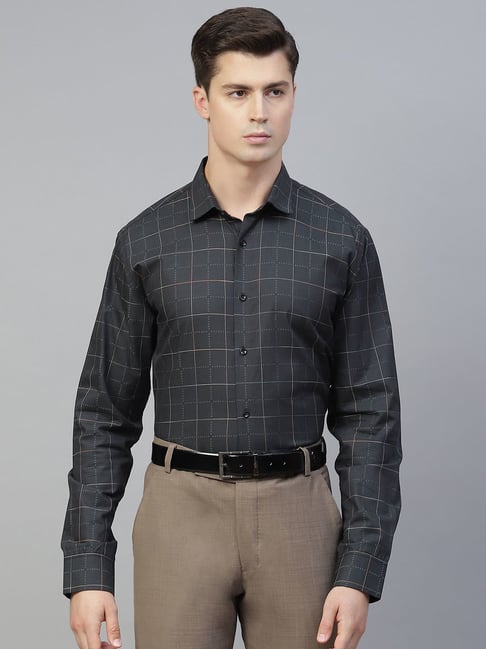ManQ Dark Grey Cotton Regular Fit Checks Shirt-picture-19