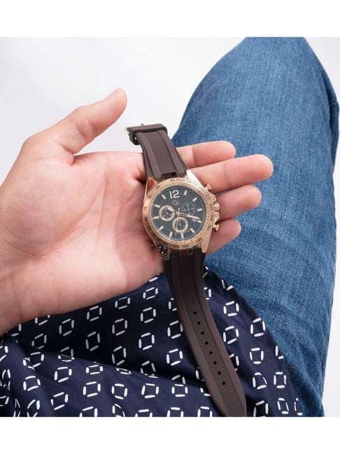 CKM様　4/04×6 5/04×10 6/02×6 Buy GC Z07003G9MF Sport Chic Chronograph Watch for Men at Best