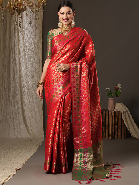 Saree Mall Red & Green Silk Woven Saree With Unstitched Blouse Price in India