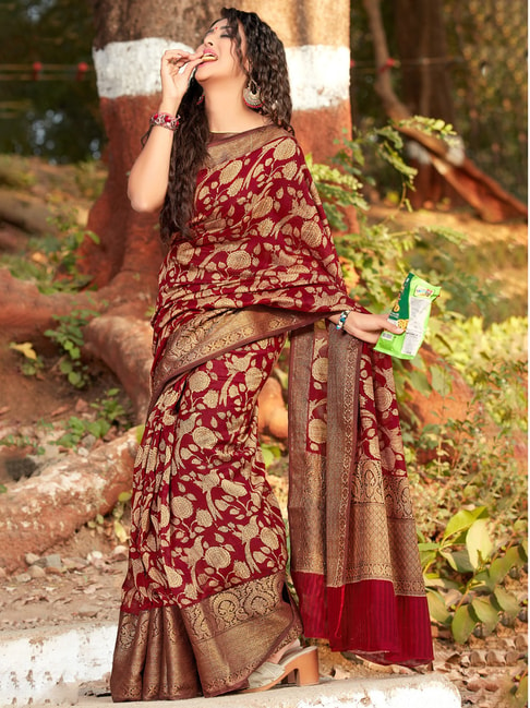 Saree Mall Maroon Cotton Floral Print Saree With Unstitched Blouse Price in India
