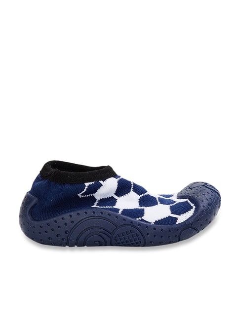 Fame Forever by Lifestyle Kids Navy & White Casual Slip-Ons