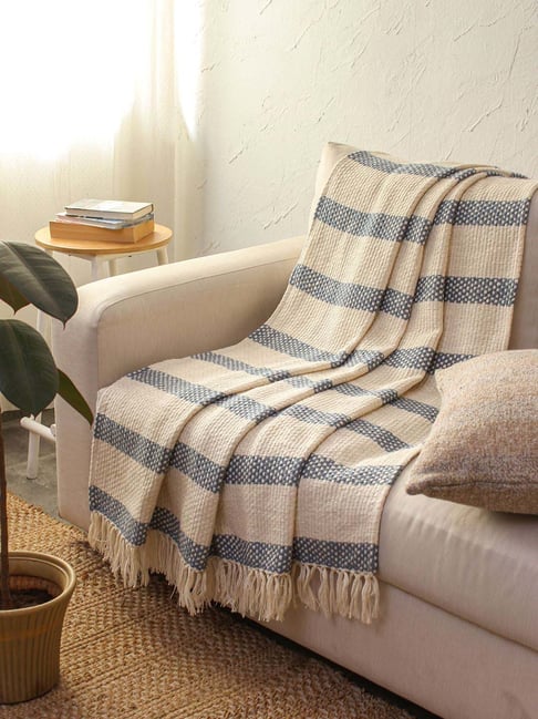 House This Shivalik Blue White Cotton Medium Throw