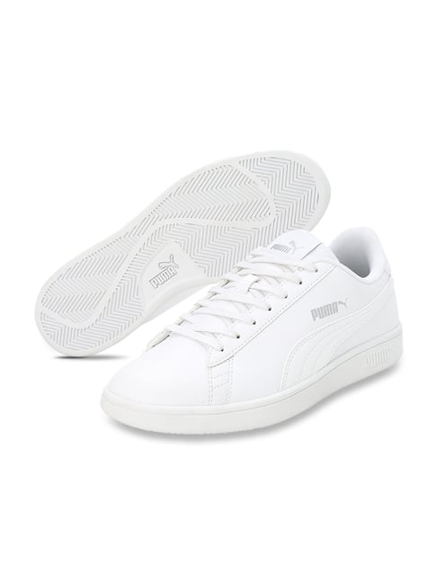 Buy Men's Smashic White Casual Sneakers for Men at Best Price @ Tata CLiQ