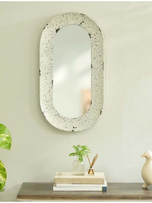 Ellementry Off-White Mango Wood Farmhouse Flair Oval Wall Mirror