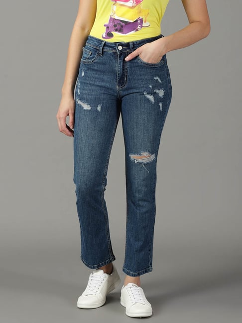 Mid Rise Girlfriend Jeans  Girlfriend jeans, Gap boyfriend jeans