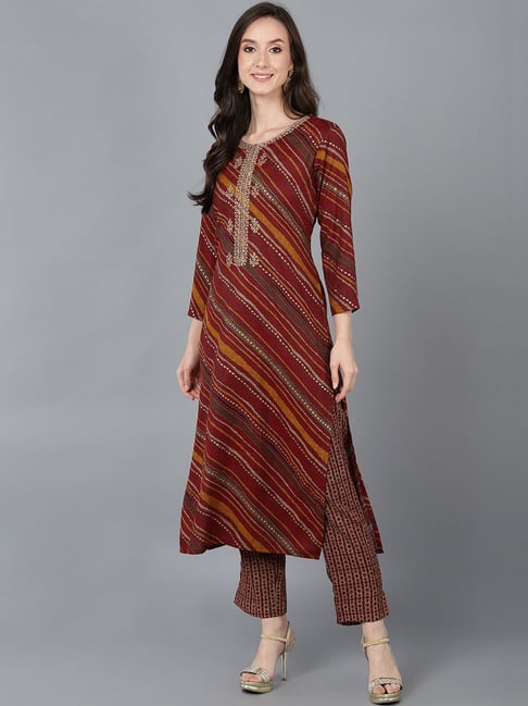 Vaamsi Maroon Printed Straight Kurta