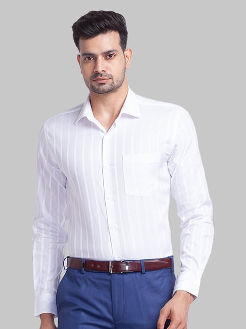 Park Avenue White Cotton Slim Fit Striped Shirt