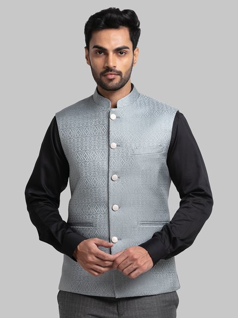 The Raymond Shop, Marine Drive, Kochi - Sherwani - Marine Drive -  Weddingwire.in