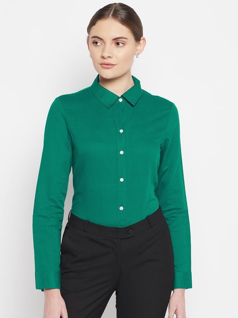 Crozo By Cantabil Green Shirt Price in India