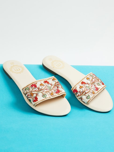 Melange by Lifestyle Women's Beige Ethnic Sandals Price in India
