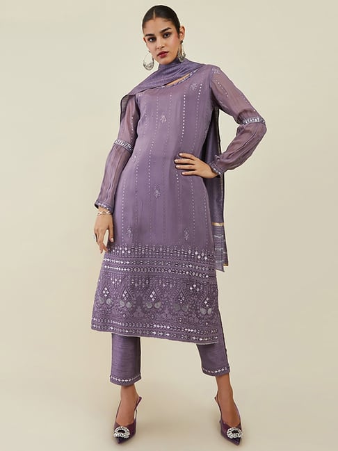Maroon Silk Blend Suit Set With Floral Print And Hand Embroidery at Soch