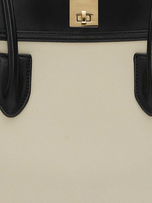 Miraggio Ivory Quilted Medium Sling Handbag