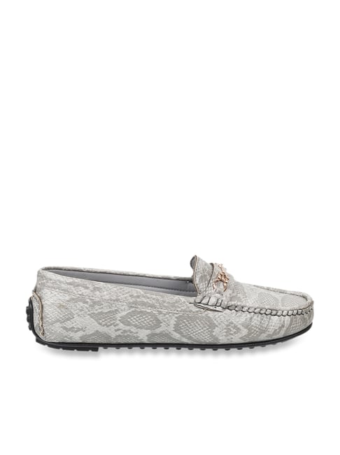 Mochi Women's Grey Casual Loafers